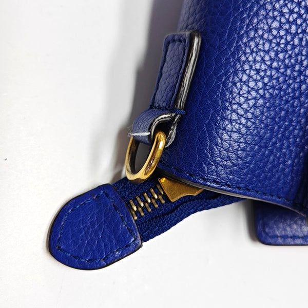 Authenticated pre-owned  LUGGAGE Nano Calfskin Blue - Tote Bag at Looply