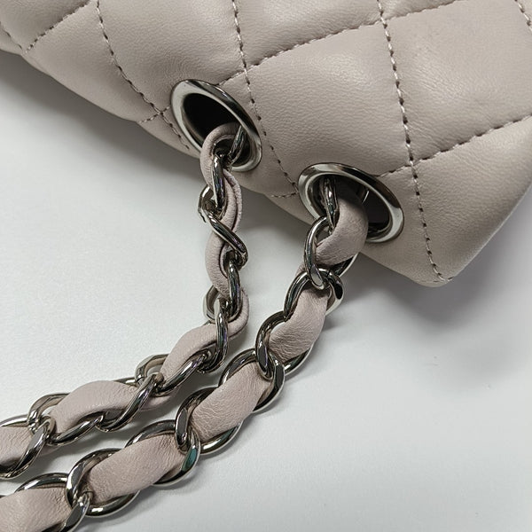 CLASSIC FLAP Small Quilted Calfskin Pink