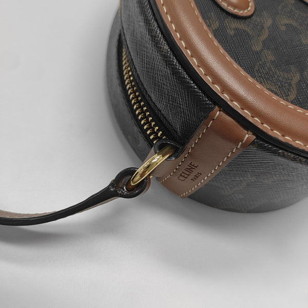 TRIOMPHE Small Coated Canvas Black