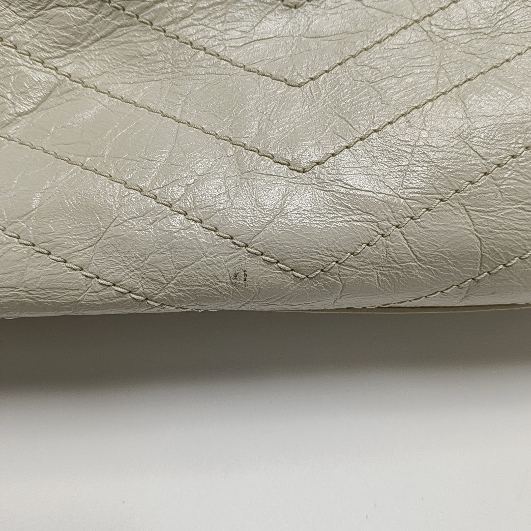NIKI Medium Chevron Calfskin Beige
