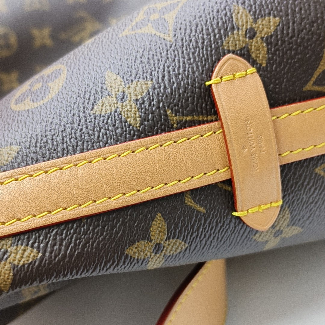 CARRYALL MM Monogram Coated Canvas Brown