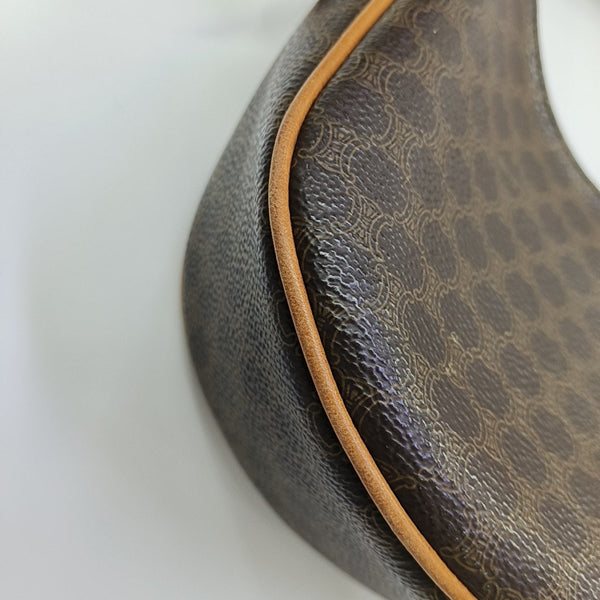 AVA Medium Coated Canvas Brown