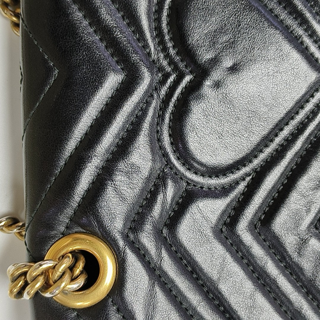 GG Marmont Small Quilted Calfskin Black