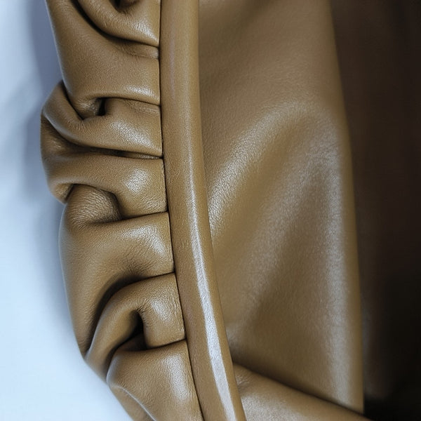 The Pouch Large Calfskin Brown