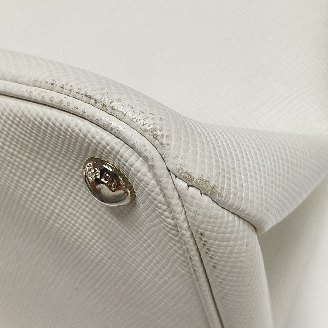 Twin Saffiano Calfskin White