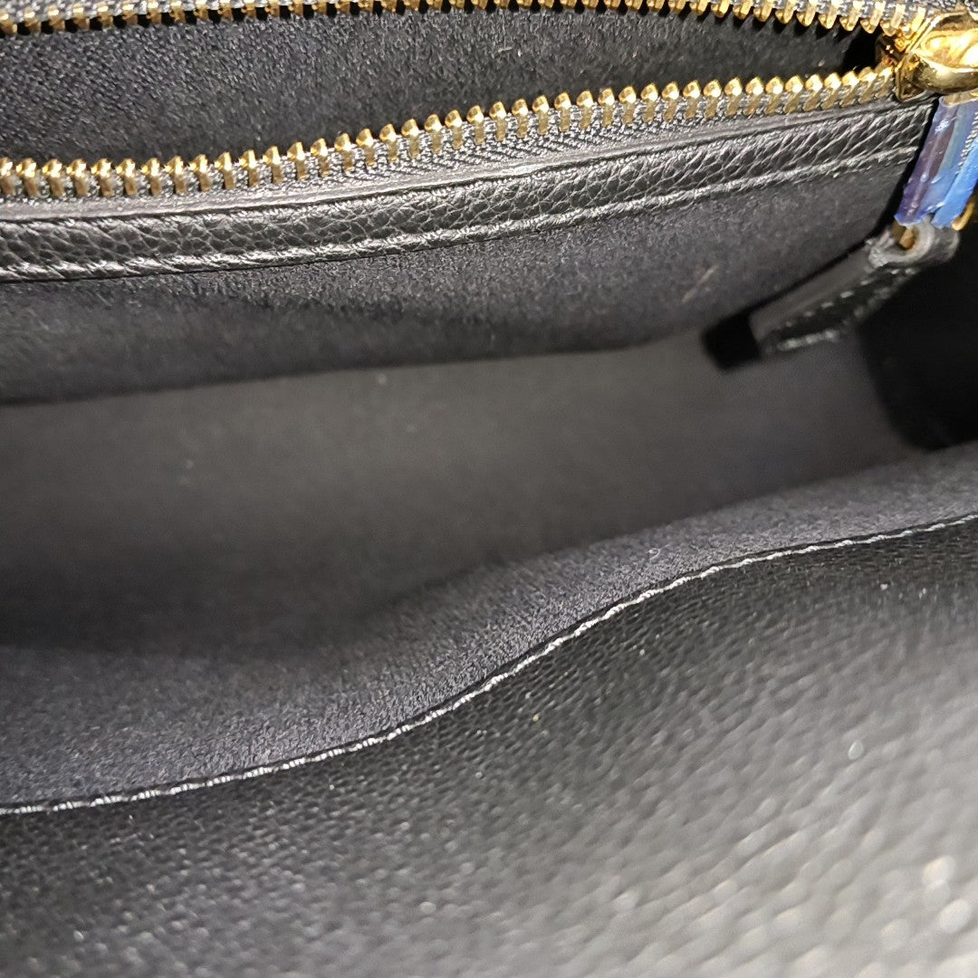 Title Small Calfskin Black