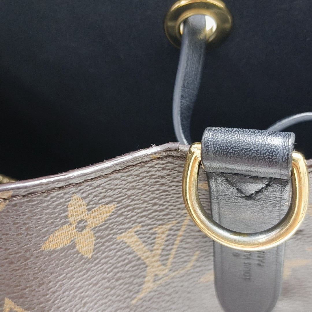NÉONOÉ MM Monogram Coated Canvas Brown