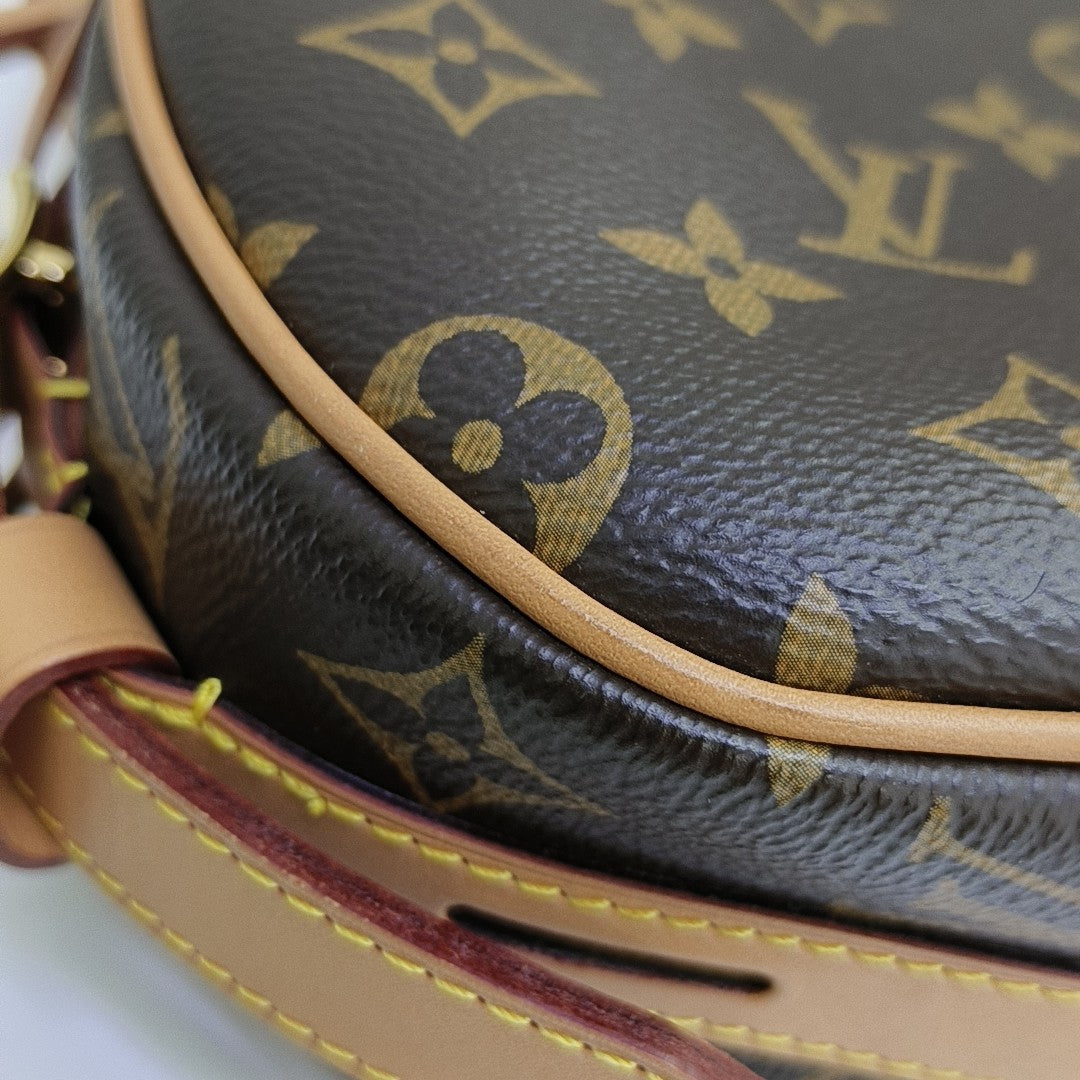 BOITE CHAPEAU MM Monogram Coated Canvas Brown