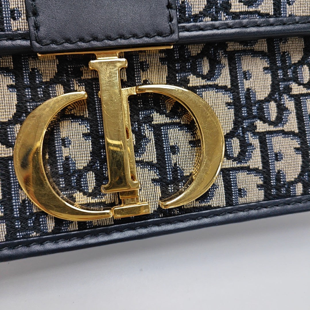 30 Montaigne Oblique Canvas Blue