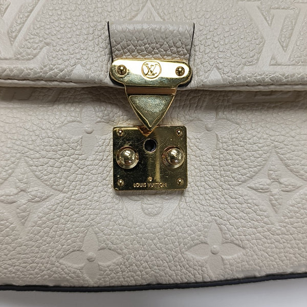 NANO MADELEINE Nano Monogram Calfskin Beige