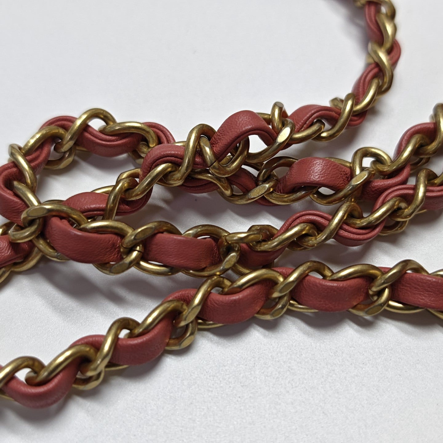CHAIN INFINITY TOP HANDLE Quilted Calfskin Pink