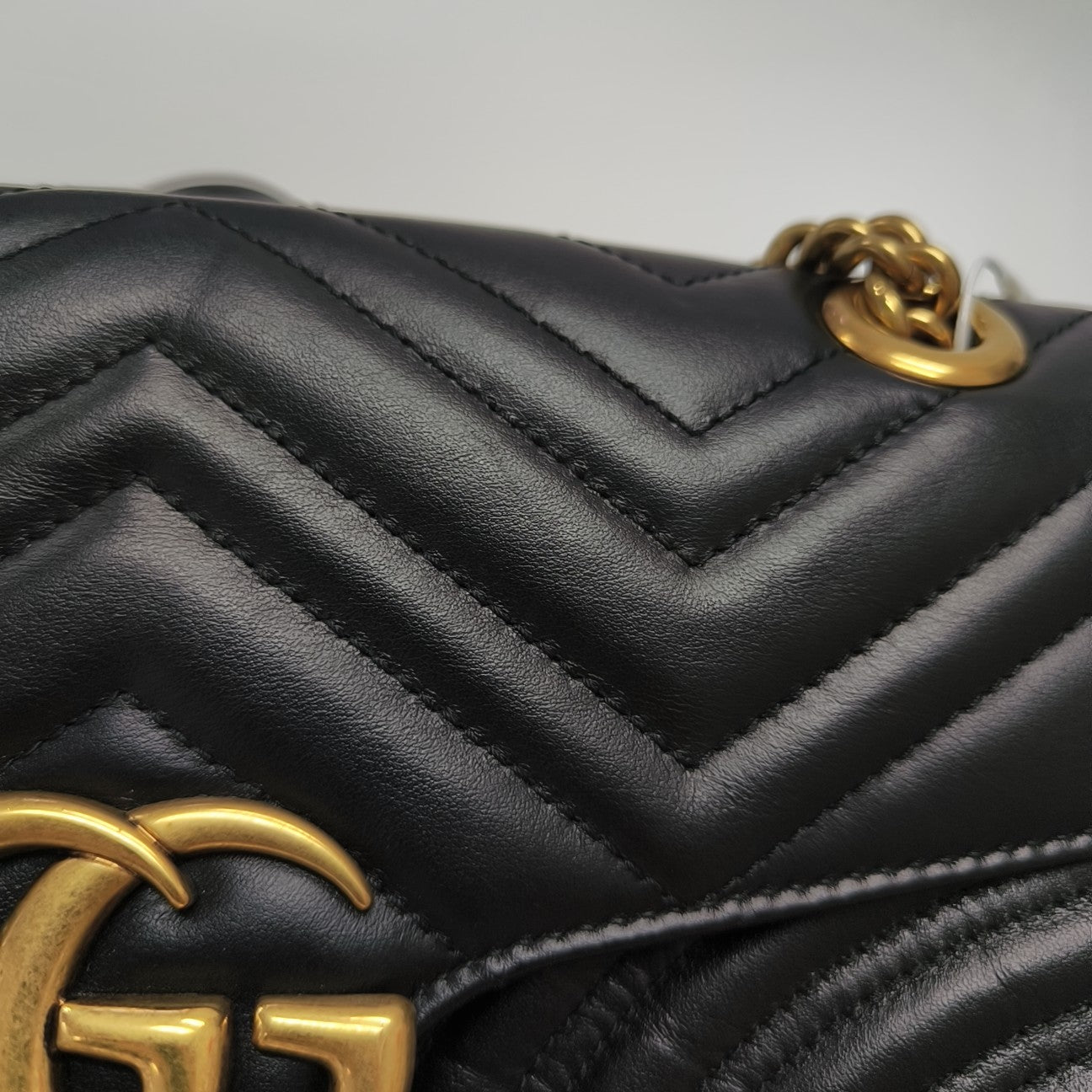 GG Marmont Medium Quilted Calfskin Black