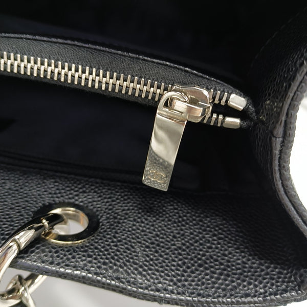 CHANEL GST Large Quilted Grained Calfskin Black