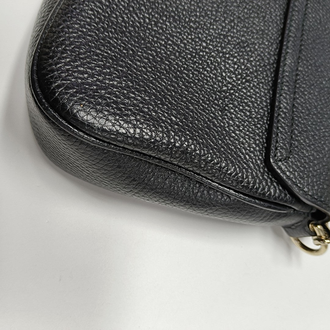 Soho Medium Calfskin Black