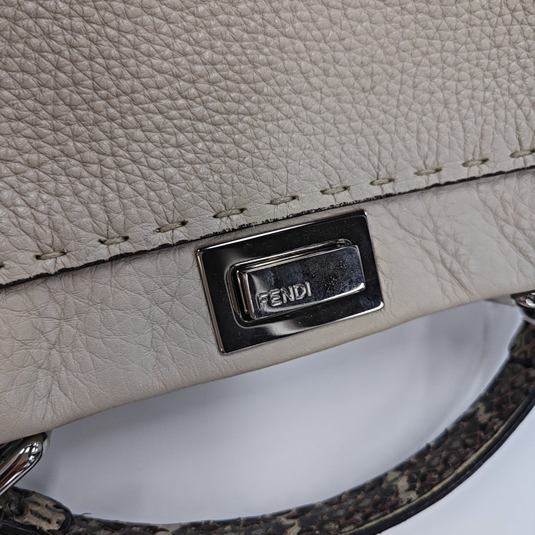 Peekaboo Mini Calfskin White
