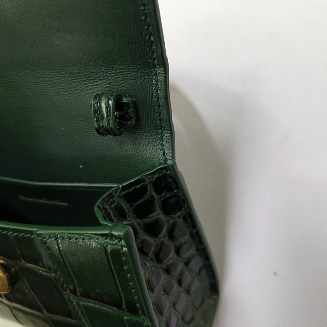 Hourglass Mini Calfskin Green