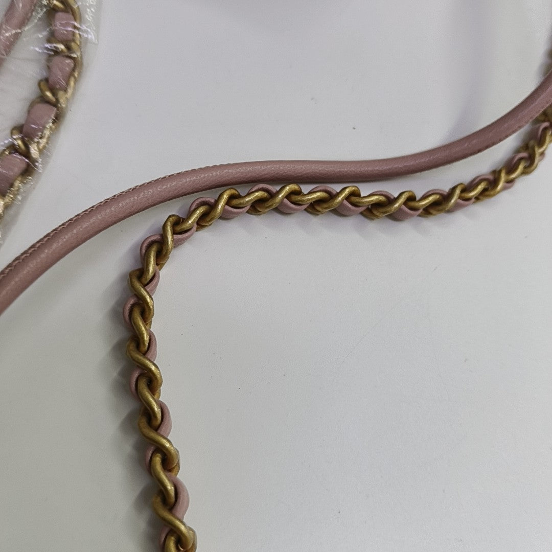 CHANEL 31 Quilted Suede Pink