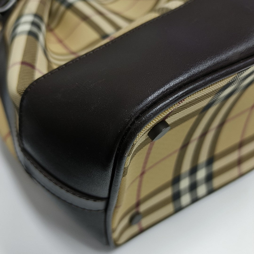 Coated Canvas Beige