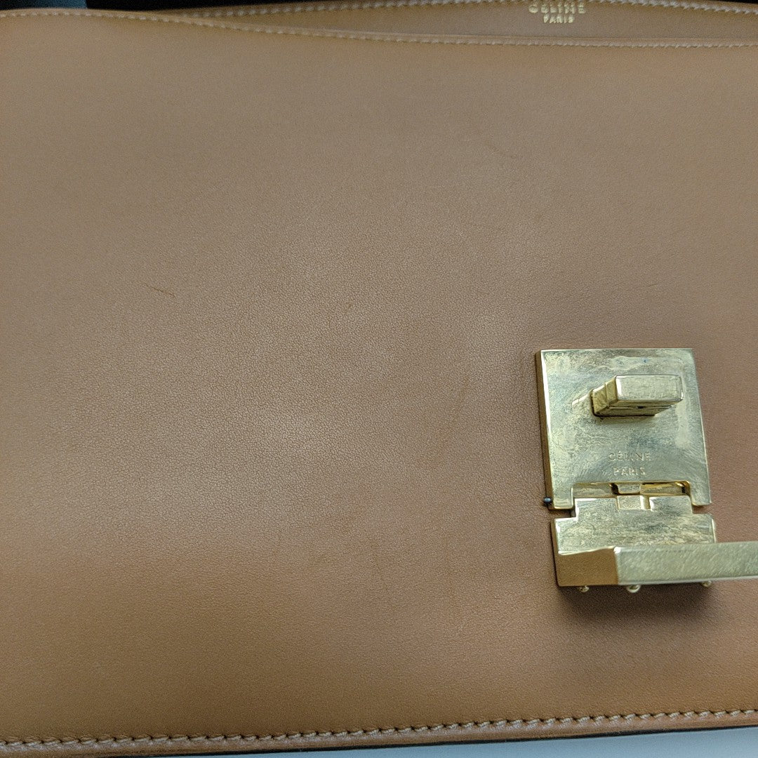 CLASSIC BOX Calfskin Black