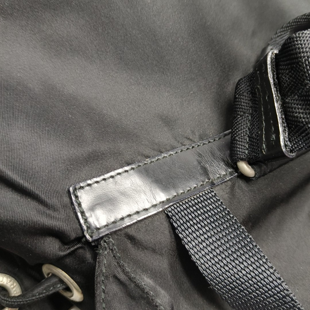 Vela Nylon Black