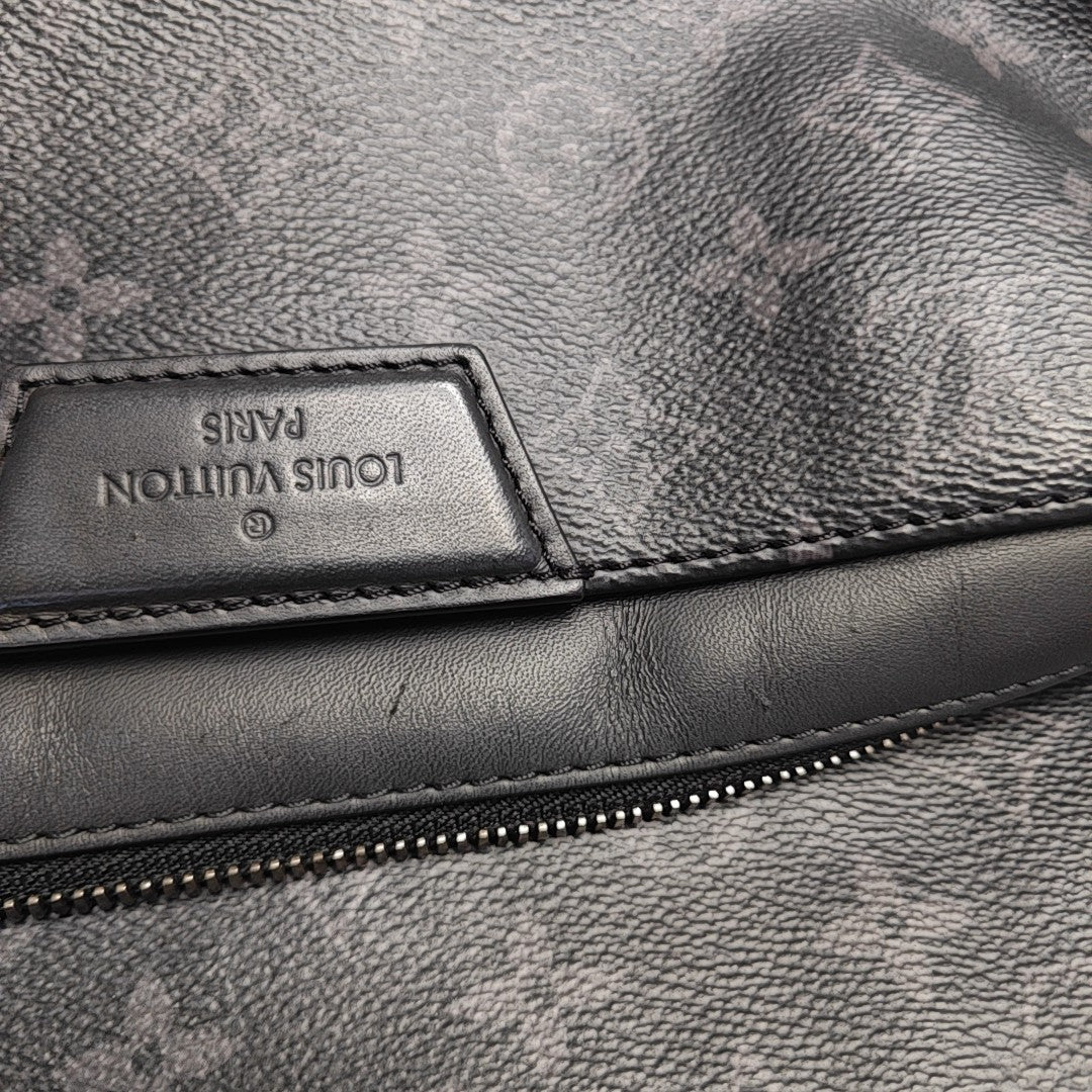 DISCOVERY PM Monogram Coated Canvas Black