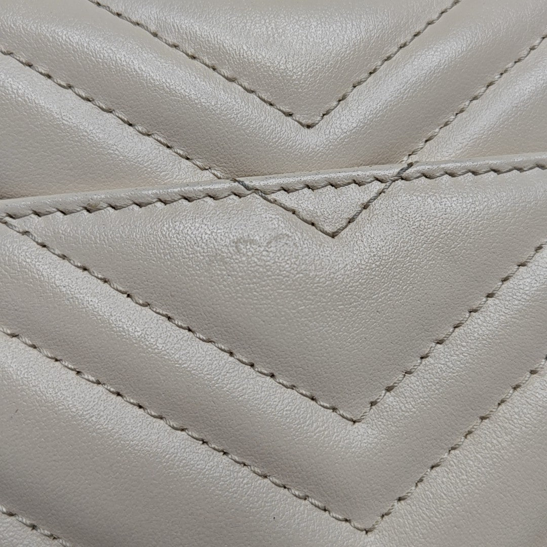 GG Marmont Small Quilted Calfskin White
