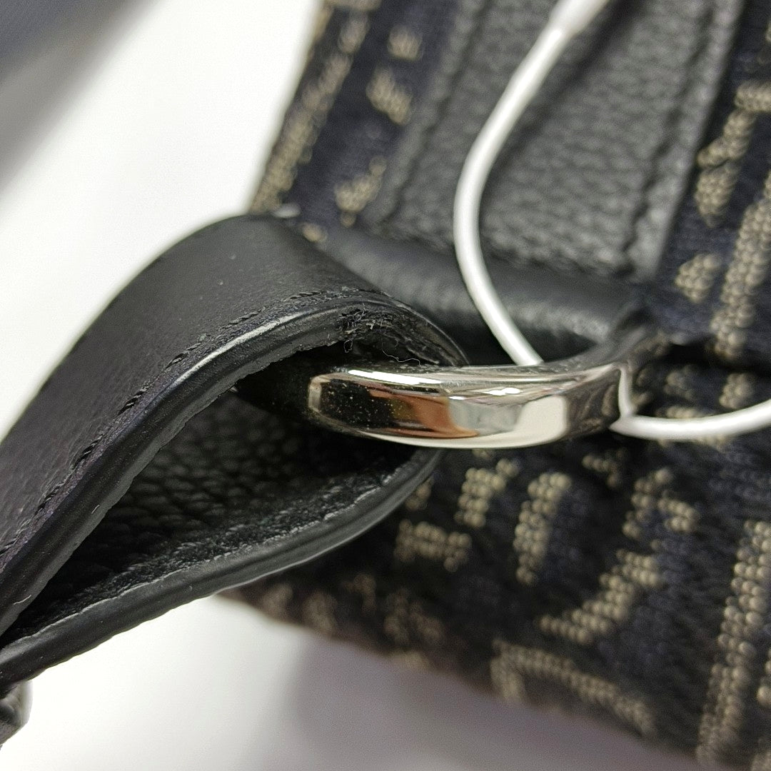 Authenticated pre-owned  Saddle Large Oblique Canvas Gray - Shoulder Bag at Looply