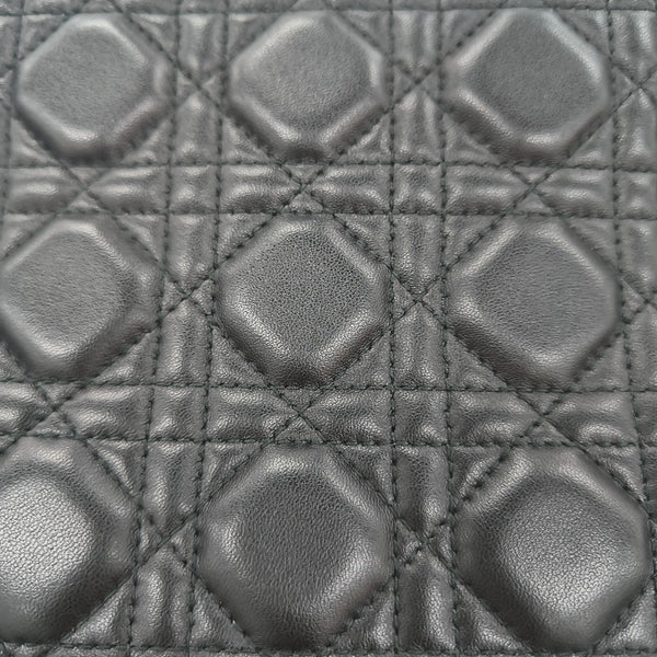 Lady Dior Medium Cannage Lambskin Black