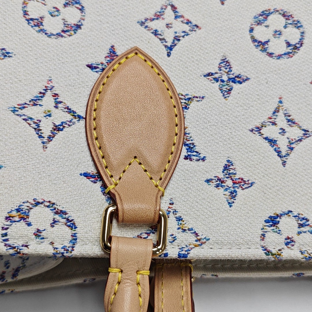 ONTHEGO MM Monogram Canvas White