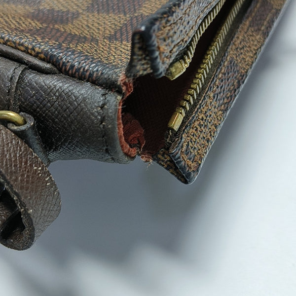 TROUSSE MAKE UP Damier Ebene Coated Canvas Brown