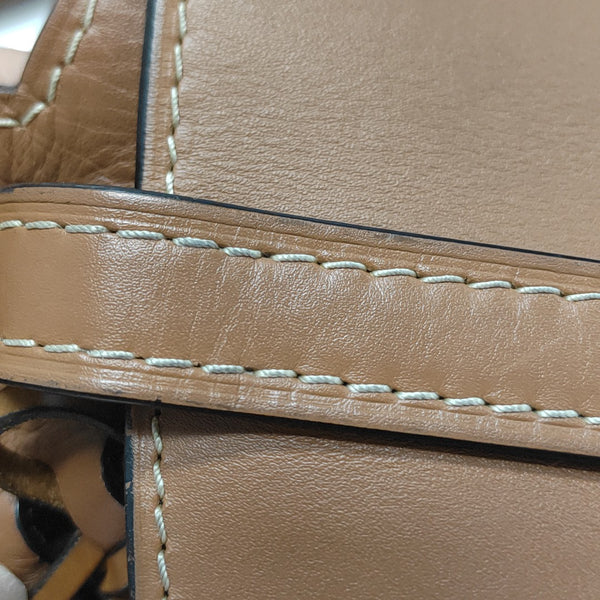 Gate Small Calfskin Brown