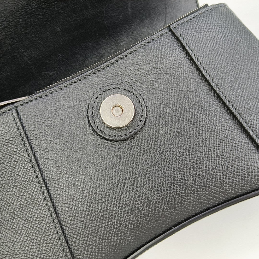 Downtown Calfskin Black