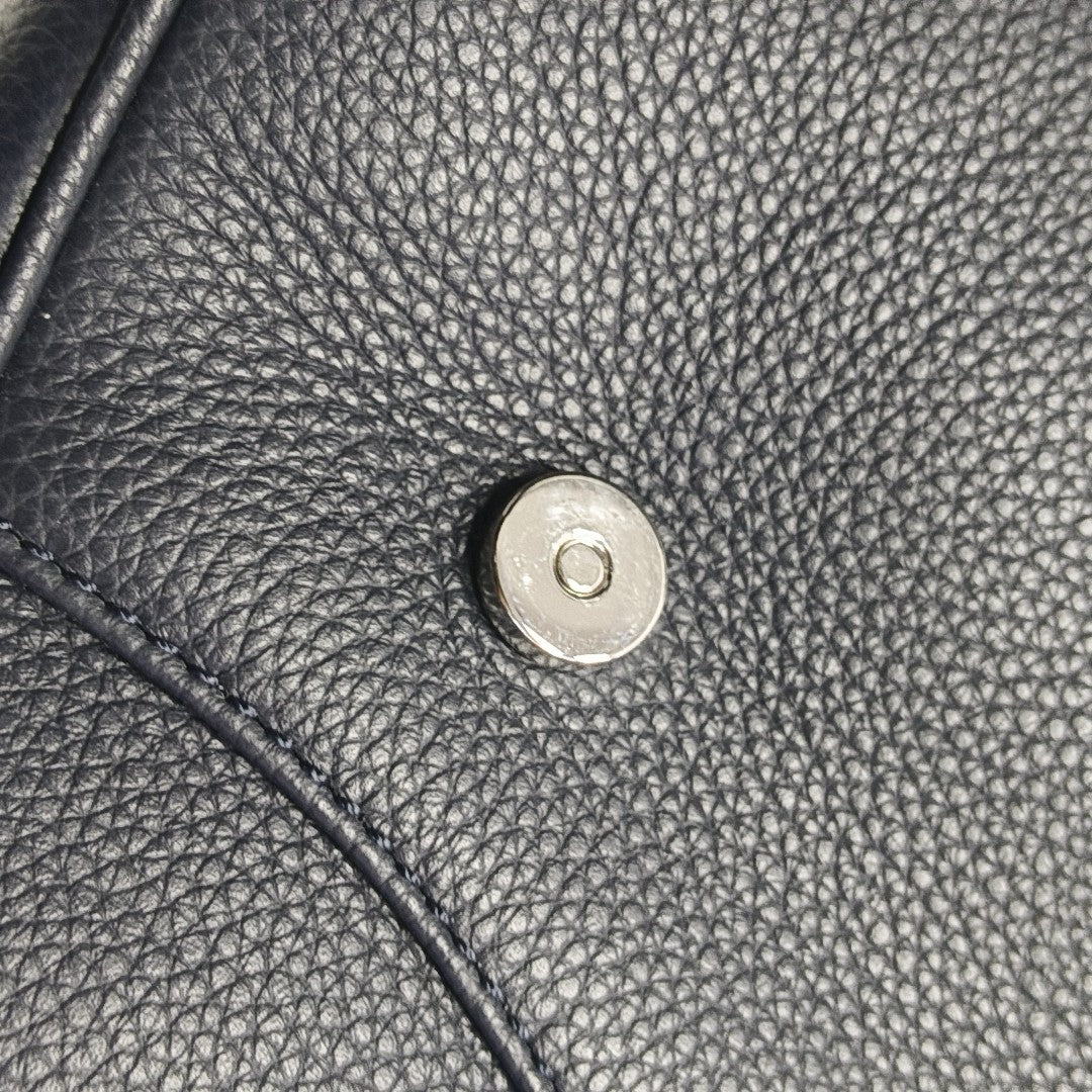 Saddle Medium Calfskin Blue