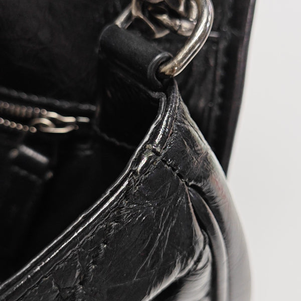 NIKI Medium Chevron Calfskin Black