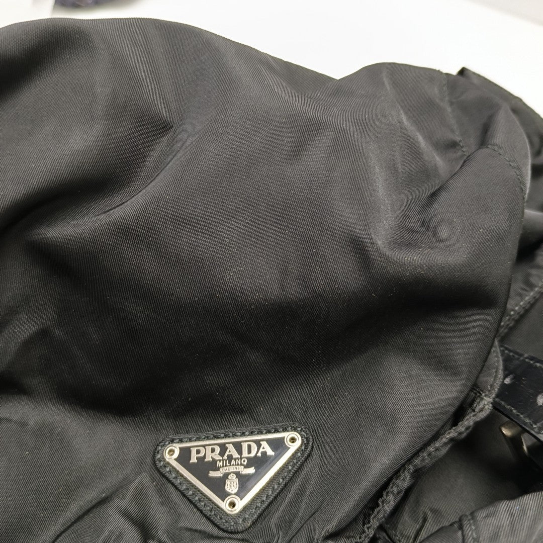Re-Nylon Medium Nylon Black