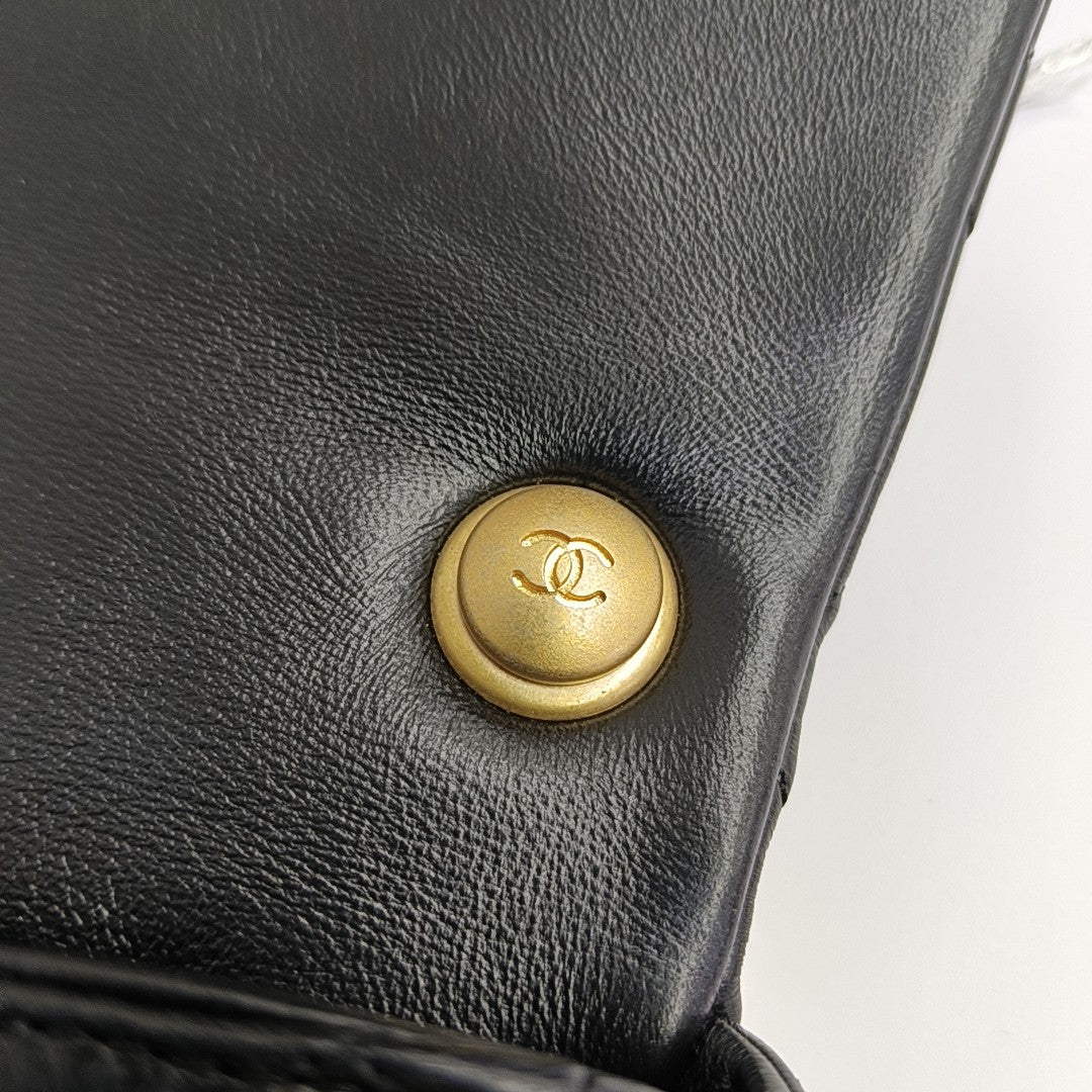 CLASSIC FLAP Mini Quilted Lambskin Black