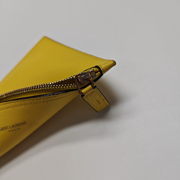 E/w Leather Yellow
