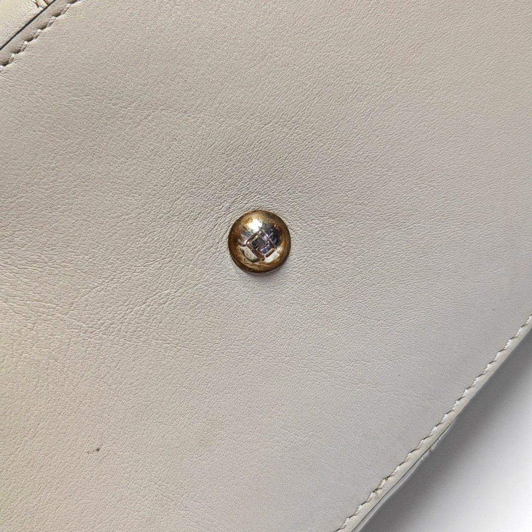 Authenticated pre-owned  Peekaboo Essential Calfskin White - Tote Bag at Looply