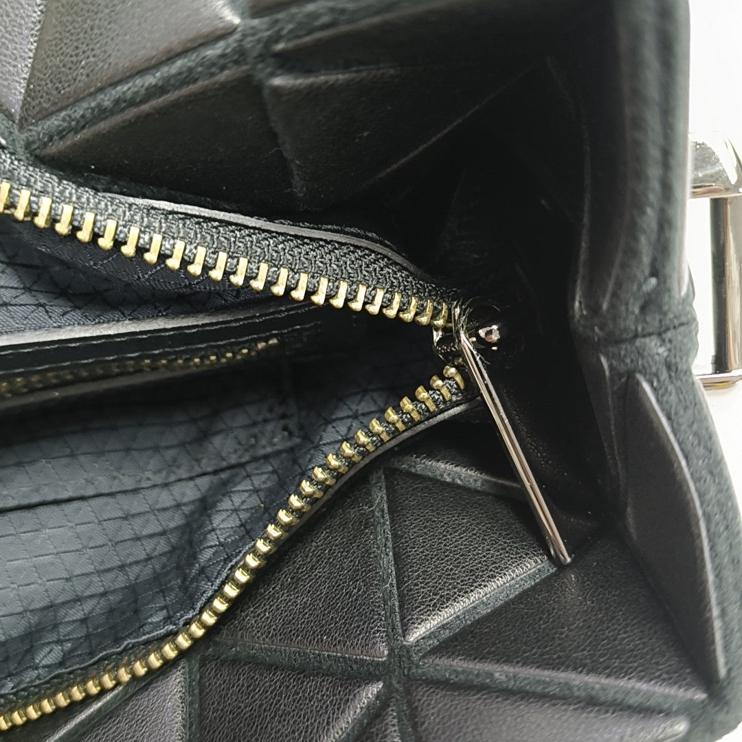 Special Material Shoulder Bag Black