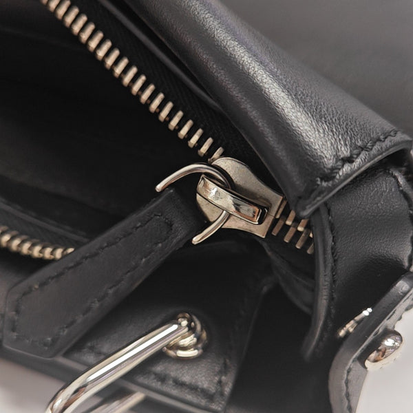 Peekaboo Large Calfskin Black