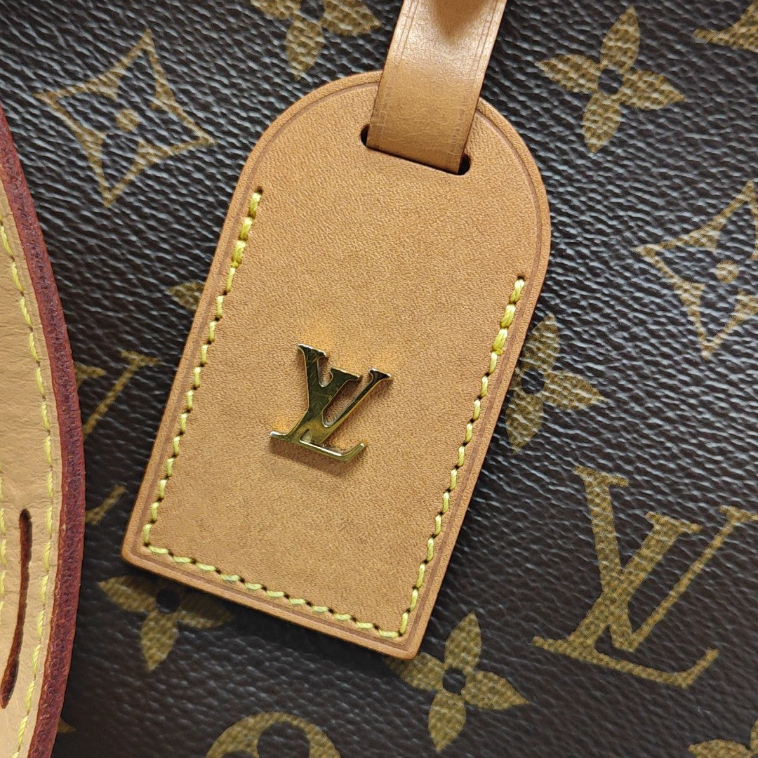 BOITE CHAPEAU MM Monogram Coated Canvas Brown