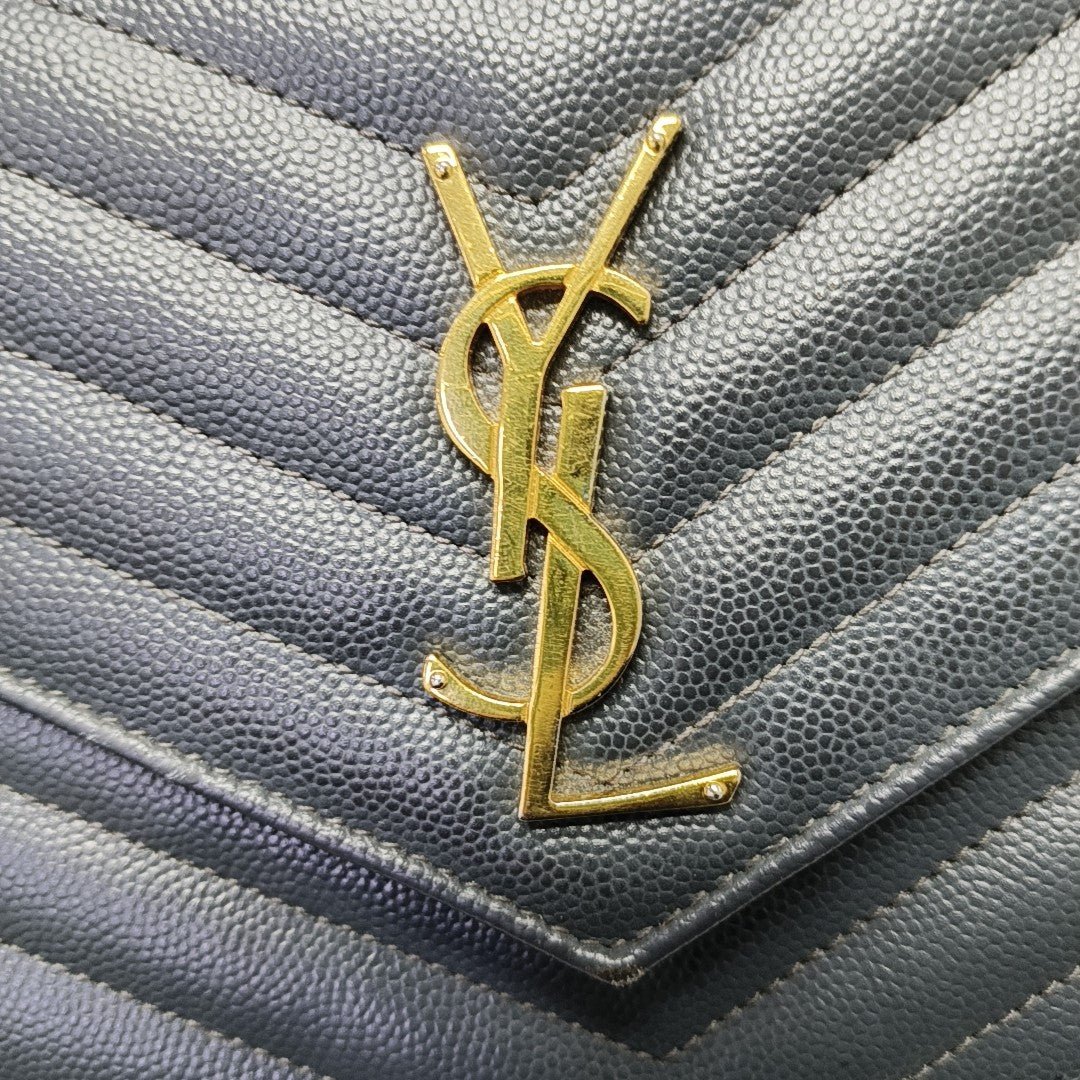 MONOGRAM Medium Chevron Calfskin Gray