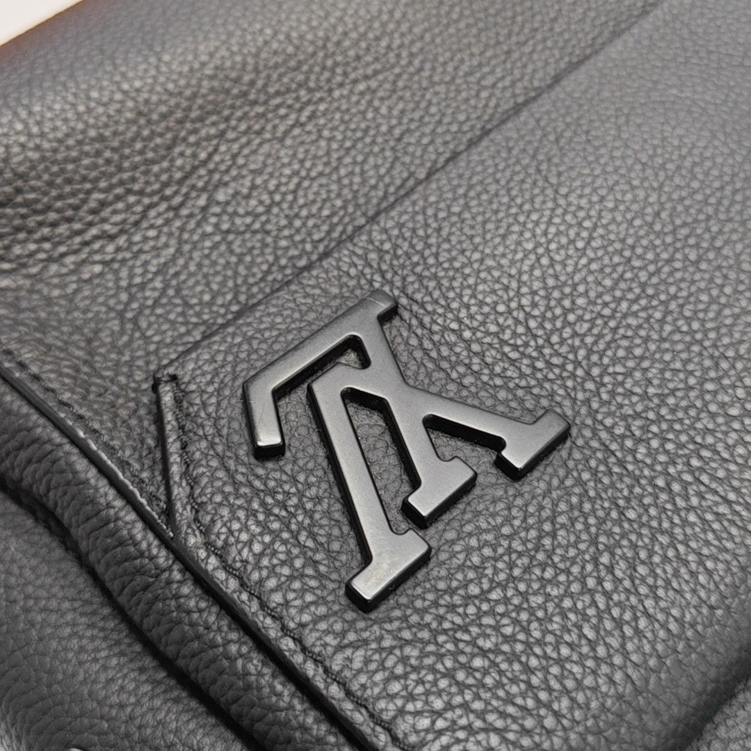PILOT Calfskin Black