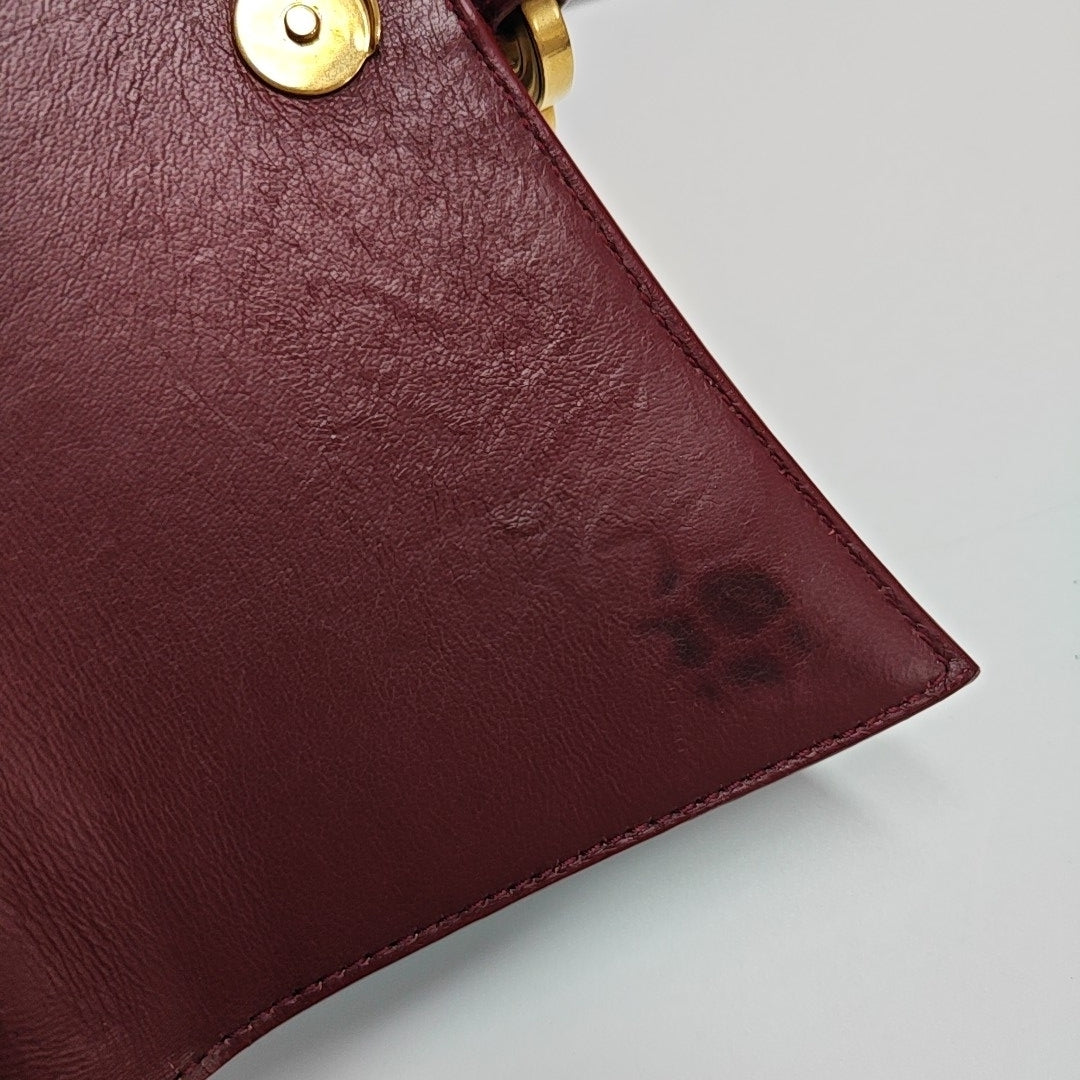 Hourglass S Calfskin Red
