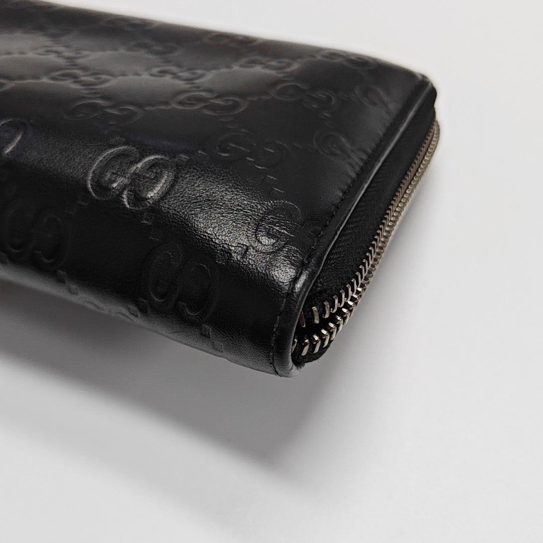 Signature Monogram Calfskin Black Wallet