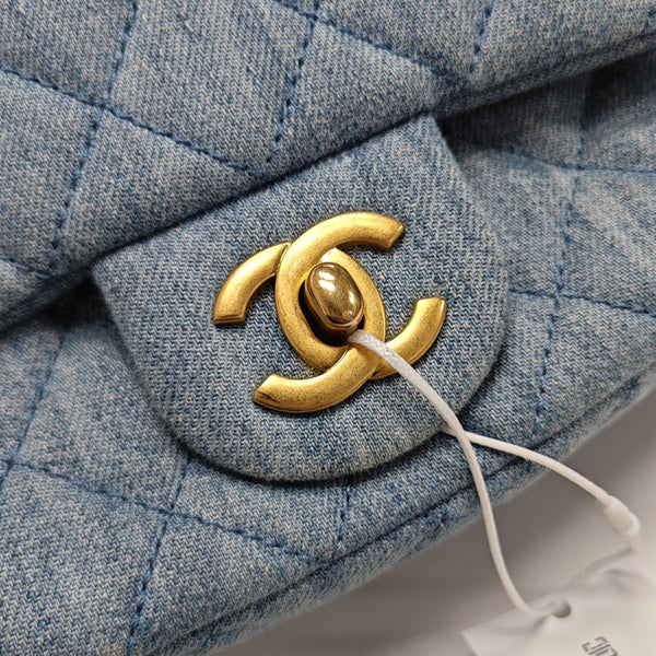 CLASSIC FLAP Mini Quilted Denim Blue