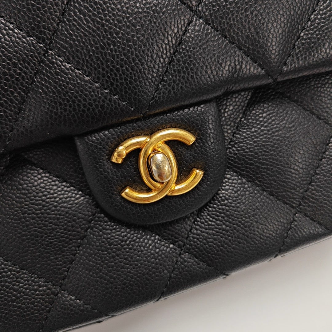 23P Large Quilted Grained Calfskin Black