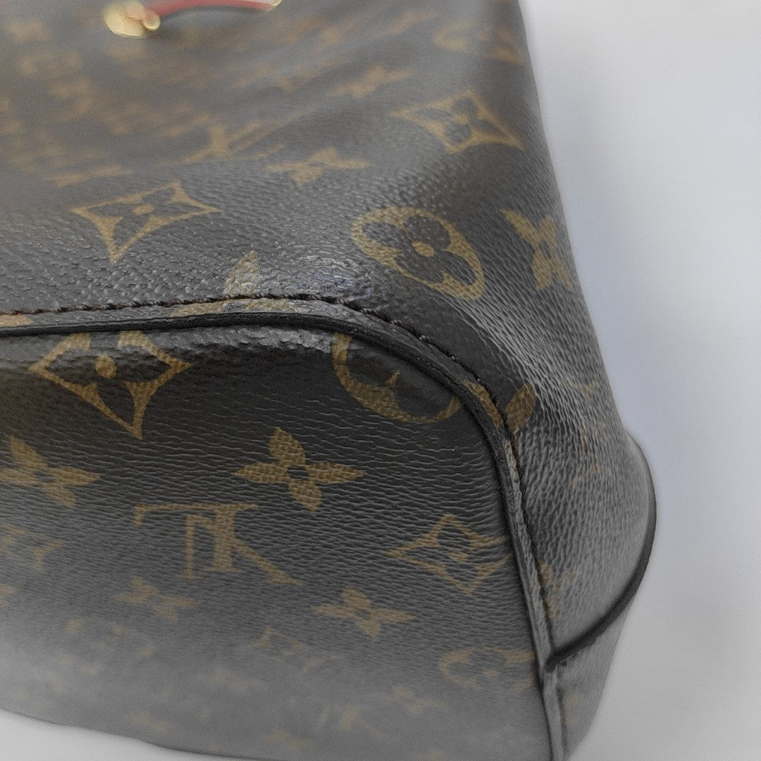 NÉONOÉ MM Monogram Coated Canvas Brown