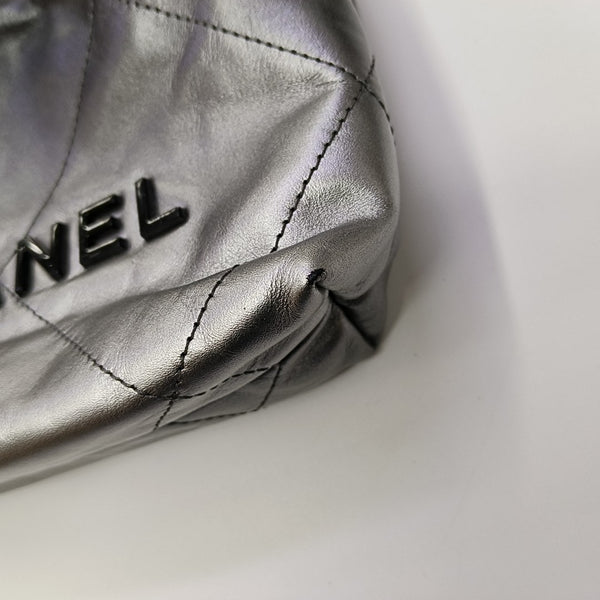 CHANEL 22 Mini Quilted Calfskin Multicolor