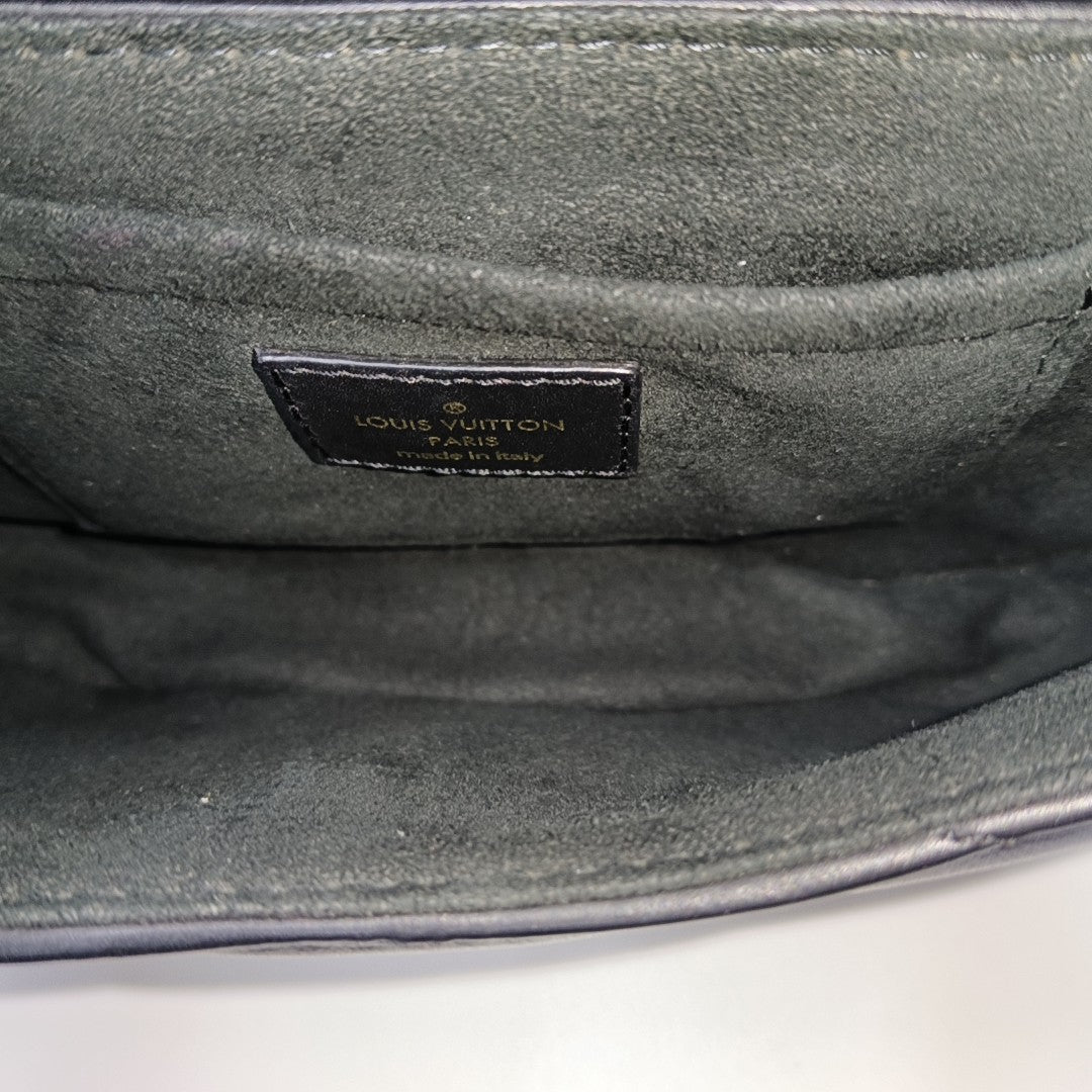 NEW WAVE PM Quilted Calfskin Black